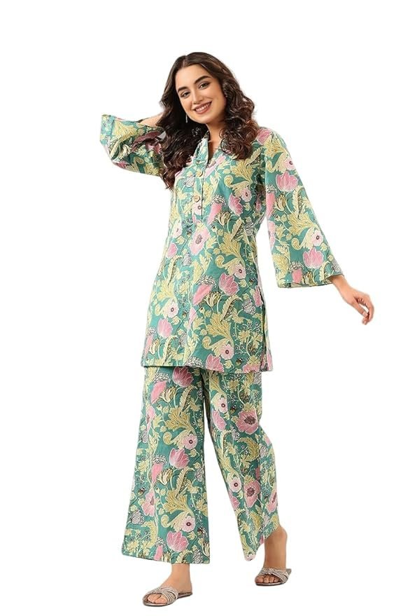 61COPia0QmL._SY879_ (1) Women's Trendy Printed Cotton Blend Straight Light Green Color Kurta and Palazzo Set - Image 1